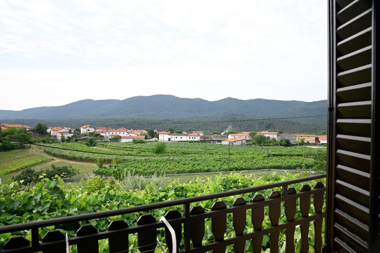 Apartma Cuk Dutovlje Exteriér fotografie